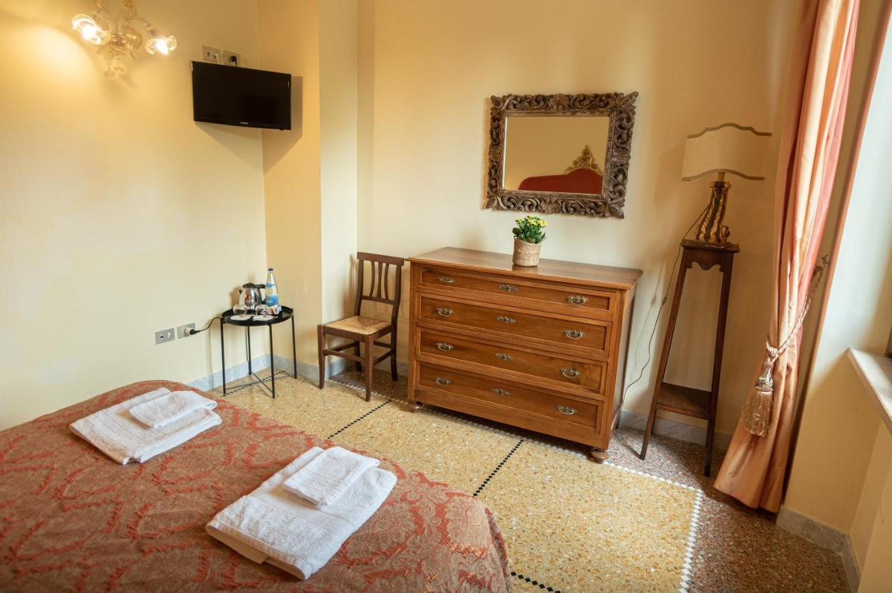 Agriturismo Villa Val D'Olivi Capodacqua  Exterior photo